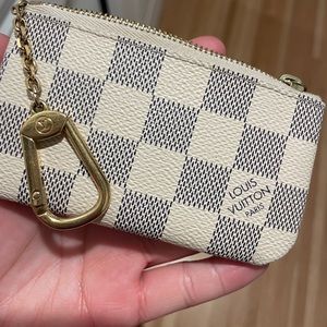 Louise Vuitton coin keychain
